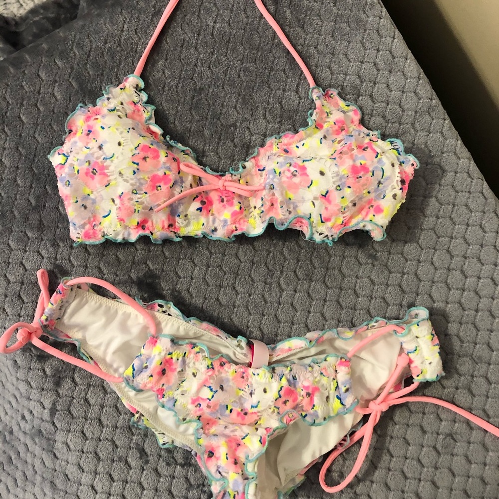 Victoria’s Secret Bikini